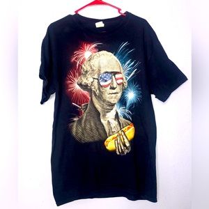 Unisex 4th of July T-shirt size L